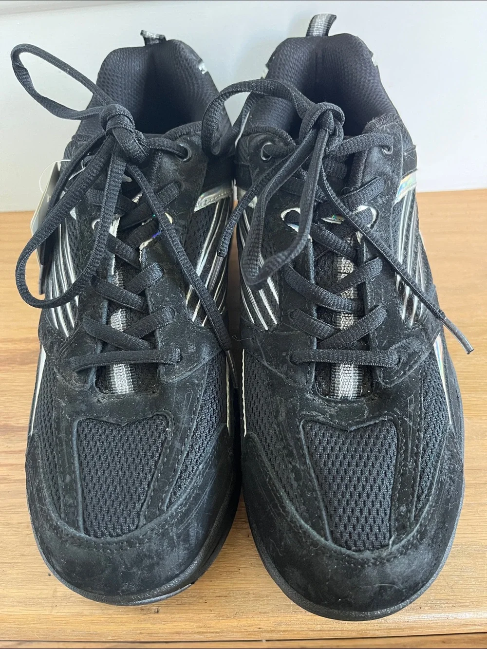 Fila Men's Black Athletic Sneakers with Silver Accents